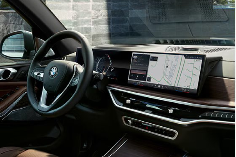 2025 BMW X5 Interior